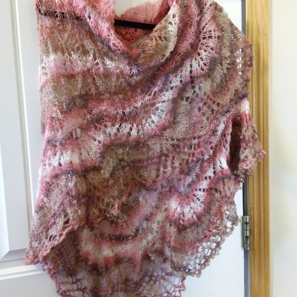 Handmade Pink Angora Lace Shawl – Lightweight Romantic Wrap - Picture 5 of 9